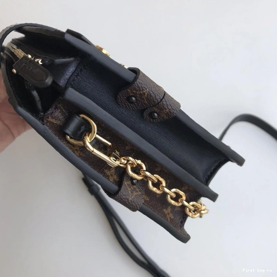 Frstbag ru TRUNK Louis Vuitton CHANELUTCH 0816